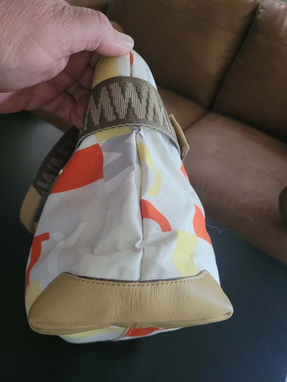 Metrocity stylish beige